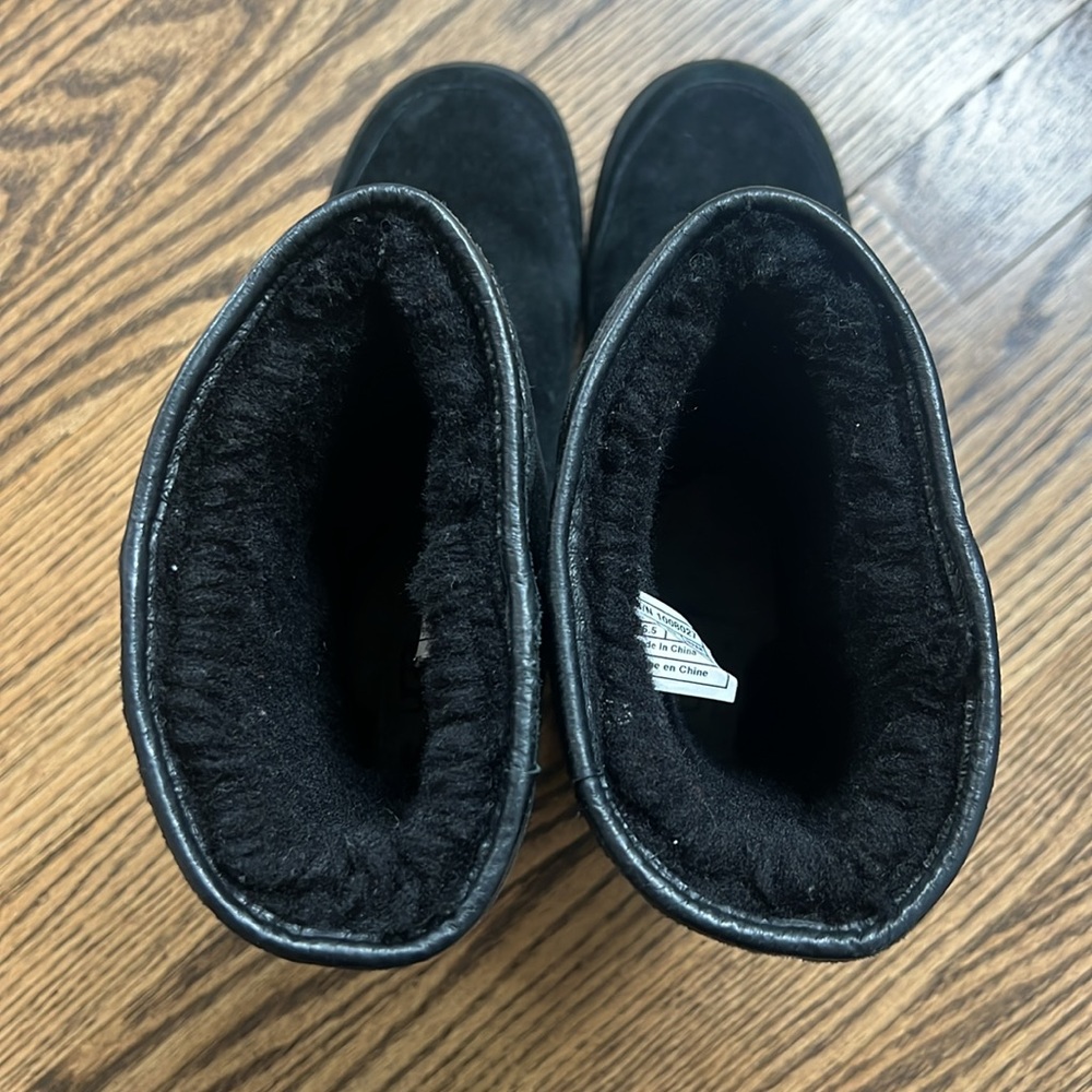 Waterproof Black UGG Boots - Picture 3 of 8